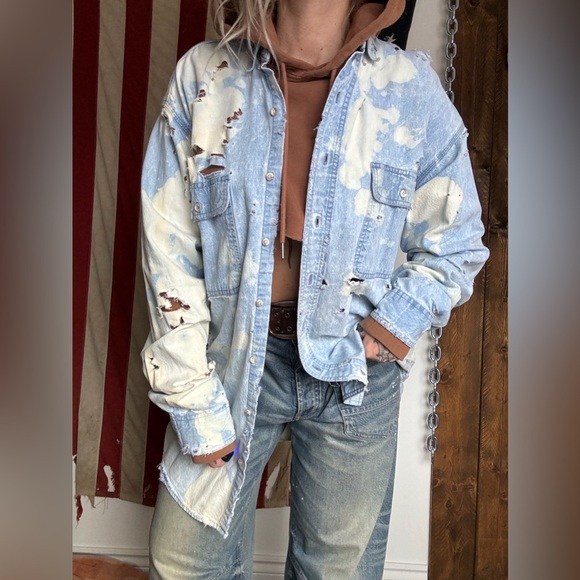 Oversize denim button down - Picture 3 of 5